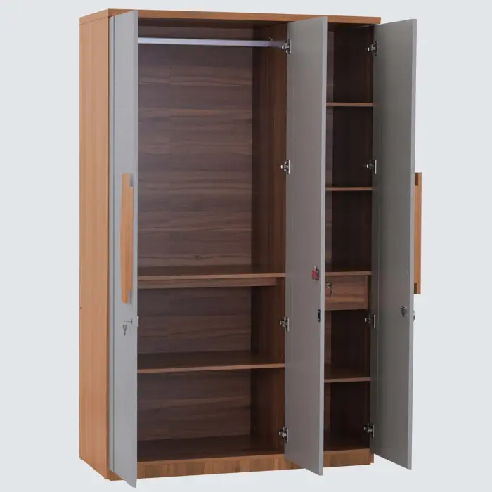 3 Door Wardrobes (7) 3 Door Wardrobes (7)