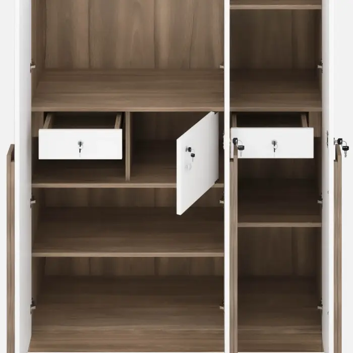 3 Door Wardrobes (9)