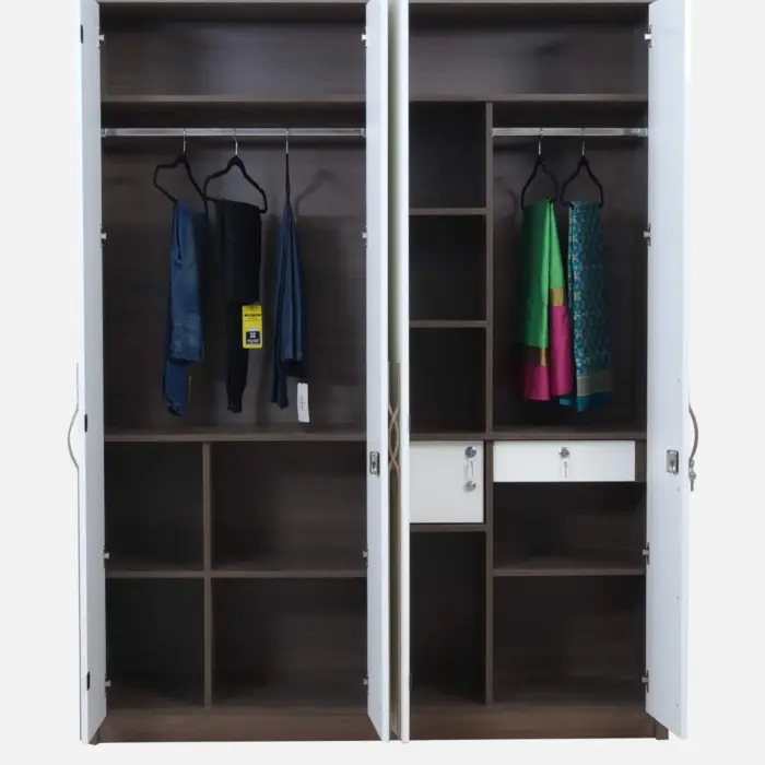 4 Door Wardrobes (3)