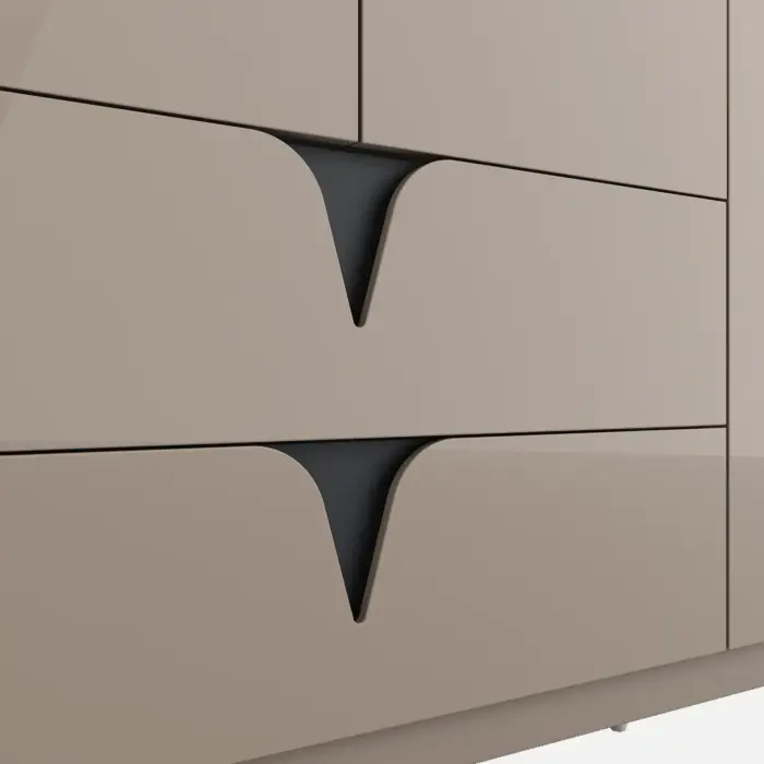 4 Door Wardrobes (3)