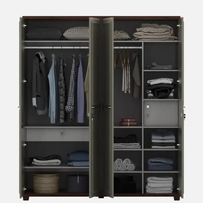 4 Door Wardrobes (3) 4 Door Wardrobes (3)